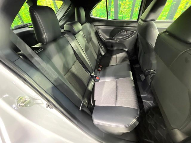 YARIS CROSS HYBRID