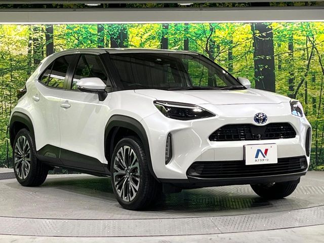 YARIS CROSS HYBRID