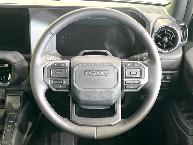 LANDCRUISER 250