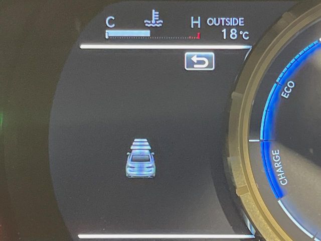 LEXUS IS300h