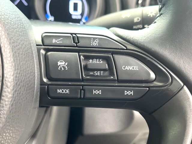 YARIS CROSS HYBRID