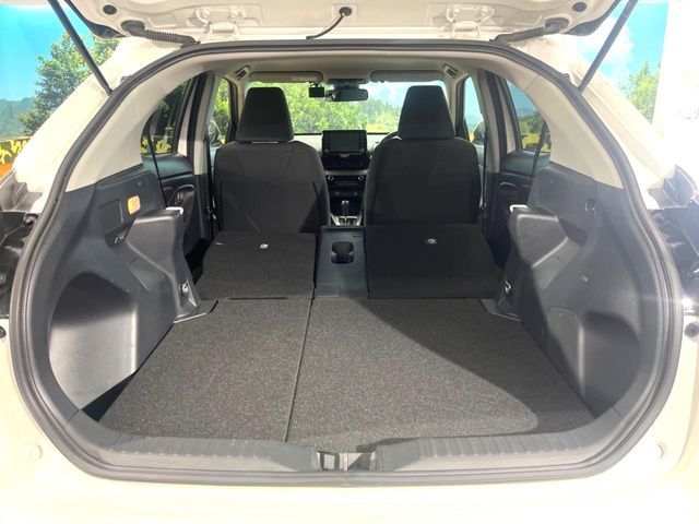 YARIS CROSS HYBRID