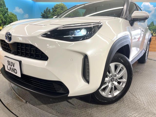 YARIS CROSS HYBRID