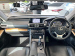 LEXUS IS300h