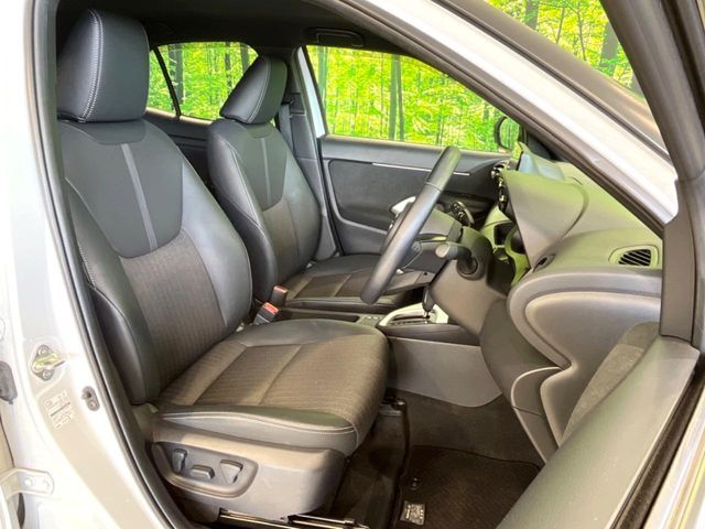 YARIS CROSS HYBRID