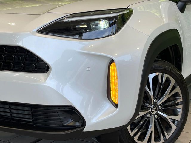 YARIS CROSS HYBRID