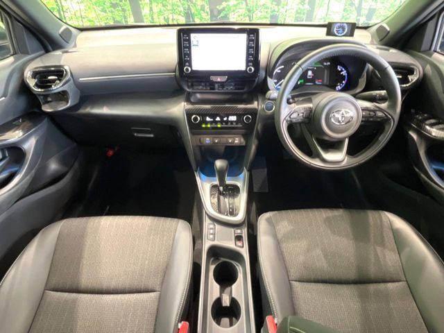 YARIS CROSS HYBRID
