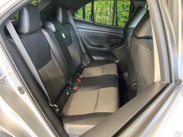 YARIS CROSS HYBRID