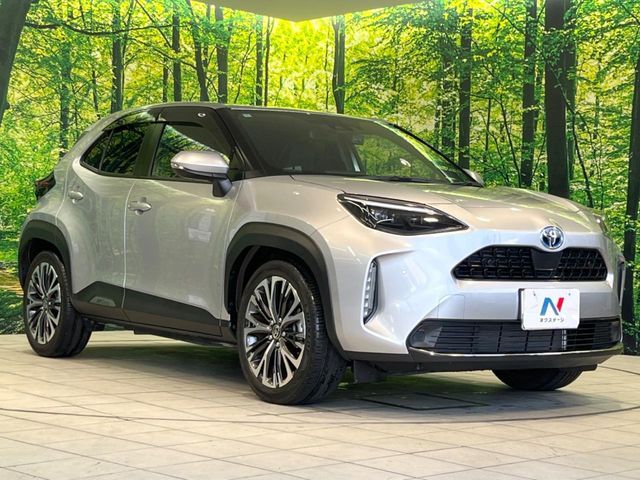 YARIS CROSS HYBRID