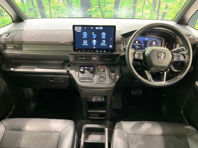 STEPWAGON e:HEV SPADA
