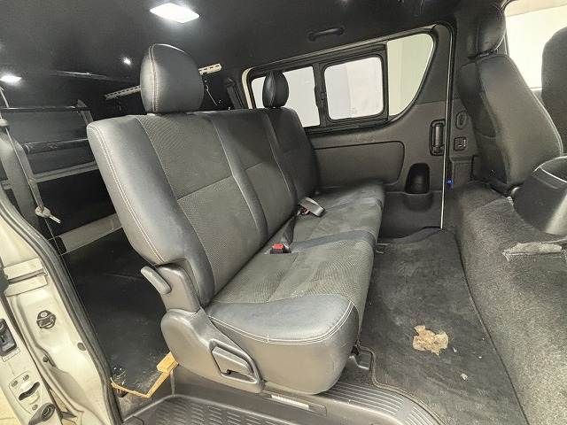 HIACE van 2WD