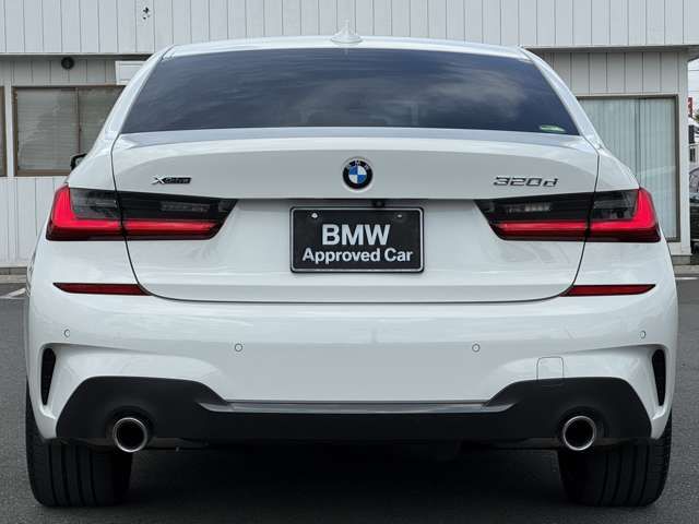 BMW 3 Series sedan