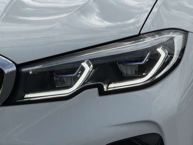 BMW 3 Series sedan