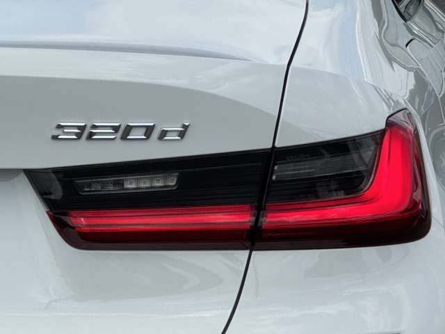 BMW 3 Series sedan