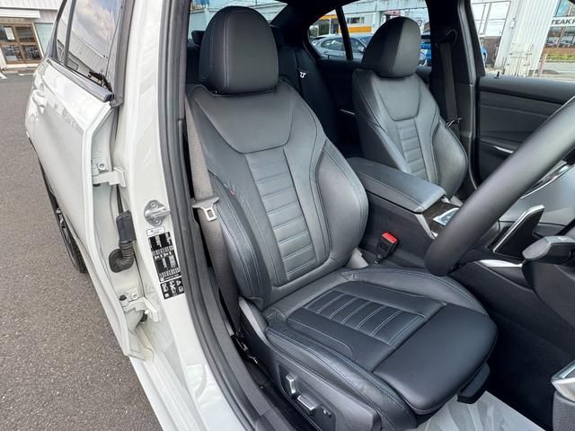BMW 3 Series sedan