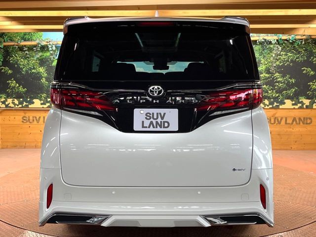 ALPHARD hybrid