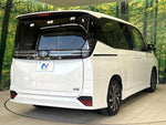 VOXY HYBRID