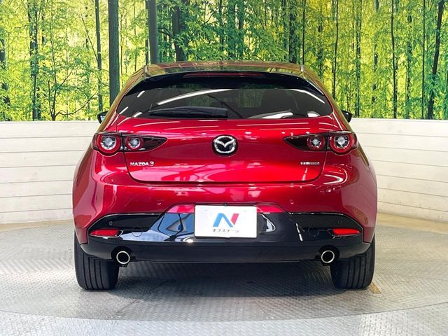 MAZDA3 FASTBACK