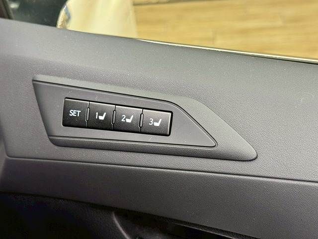 ALPHARD hybrid 4WD