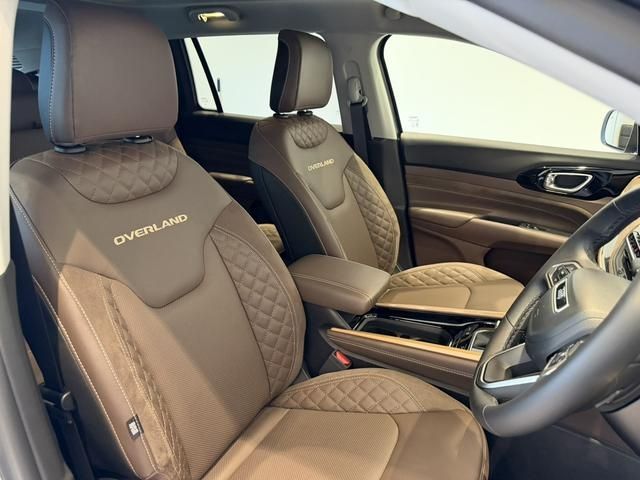 JEEP COMMANDER