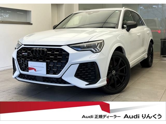 AUDI RS Q3
