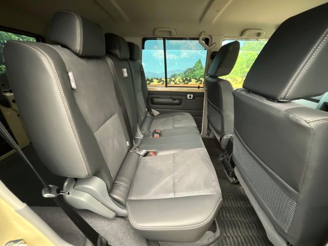 LANDCRUISER 70