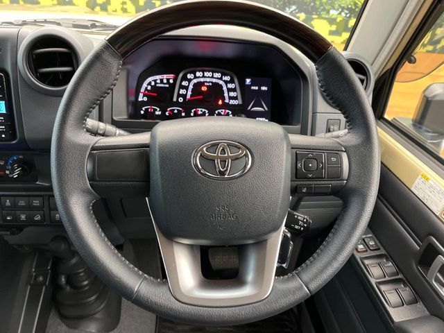LANDCRUISER 70