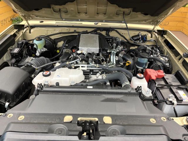 LANDCRUISER 70
