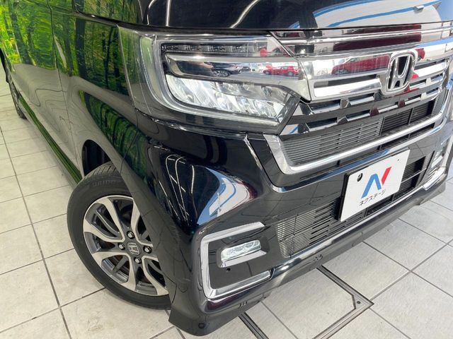 N-BOX CUSTOM