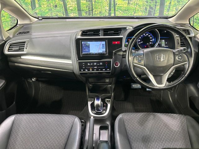 FIT HYBRID