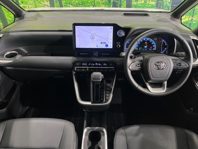 NOAH HYBRID 4WD