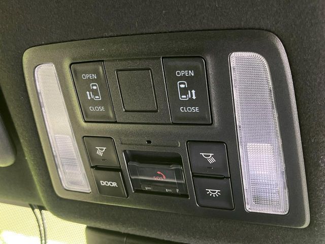 NOAH HYBRID 4WD