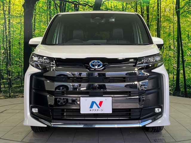 NOAH HYBRID 4WD