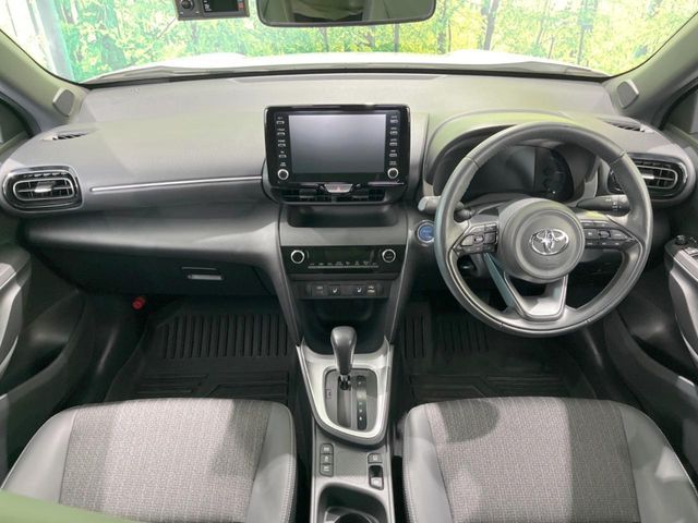 YARIS CROSS HYBRID