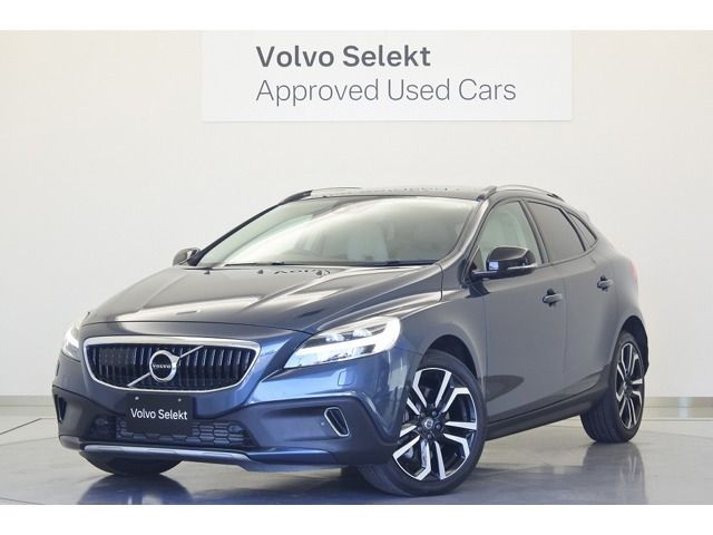 VOLVO V40 CROSS COUNTRY