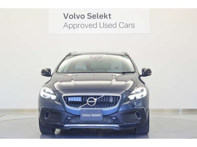 VOLVO V40 CROSS COUNTRY