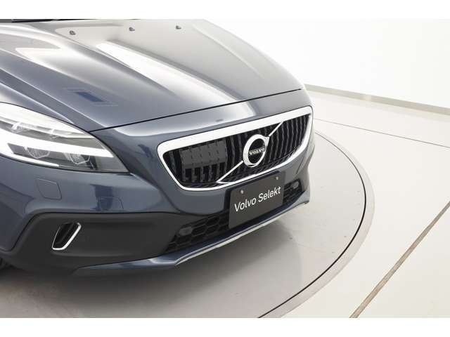 VOLVO V40 CROSS COUNTRY
