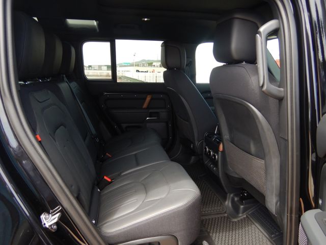 ROVER DEFENDER