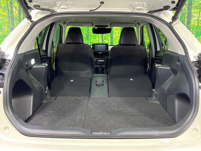 YARIS CROSS HYBRID