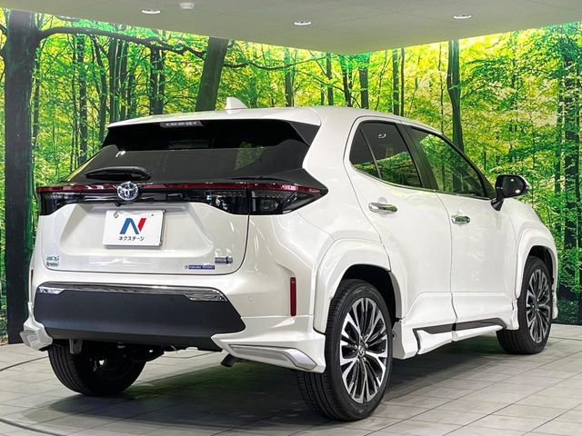 YARIS CROSS HYBRID