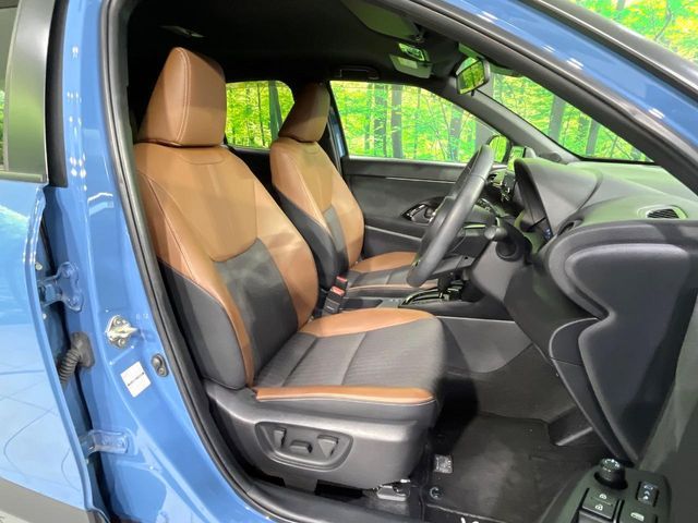 YARIS CROSS HYBRID