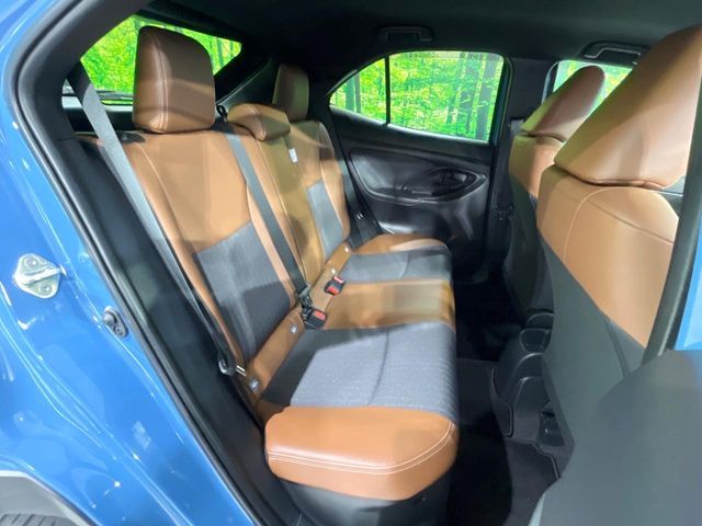 YARIS CROSS HYBRID