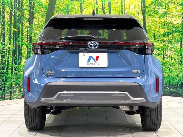 YARIS CROSS HYBRID