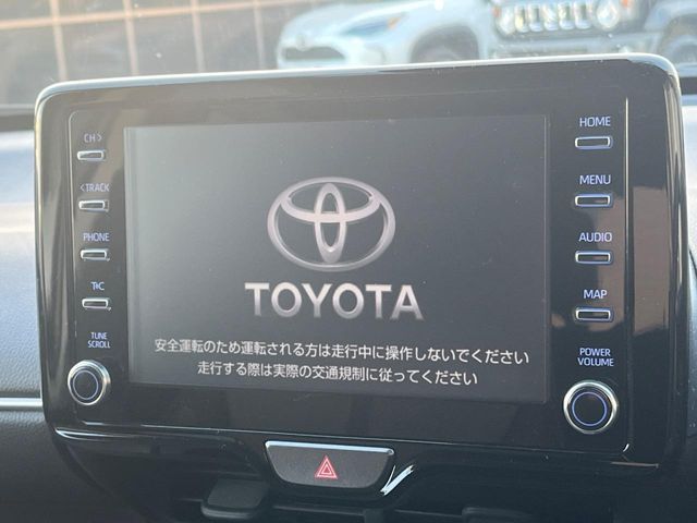 YARIS CROSS HYBRID