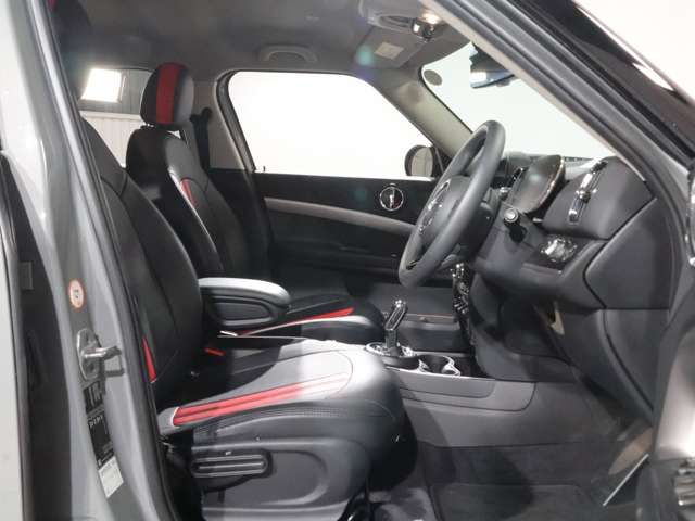 MINI COOPER D CROSSOVER