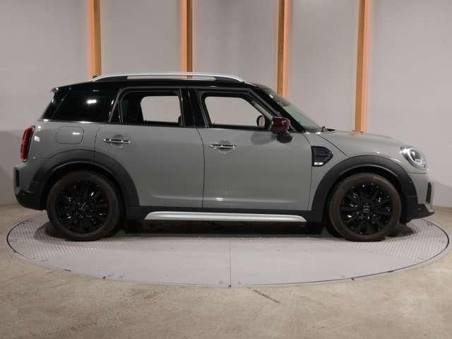 MINI COOPER D CROSSOVER
