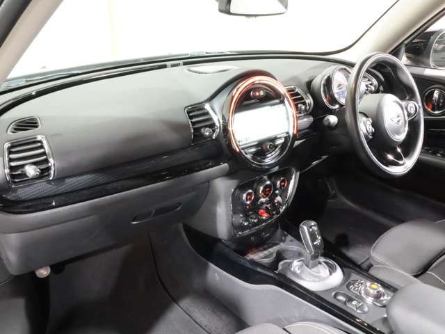 MINI COOPER S CLUBMAN