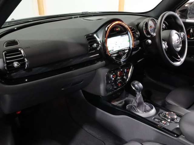 MINI COOPER D CLUBMAN