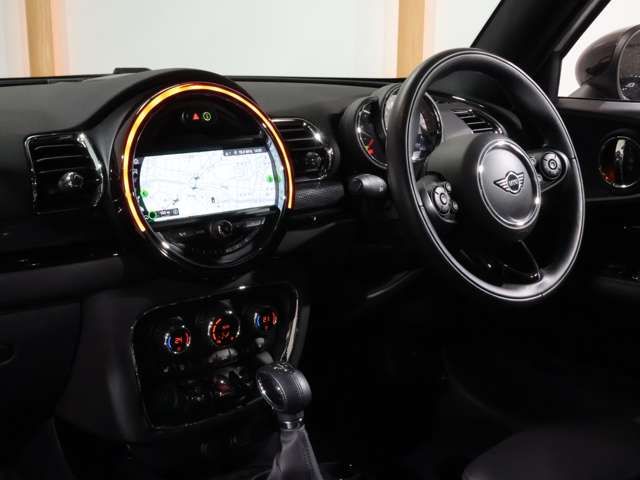 MINI COOPER D CLUBMAN