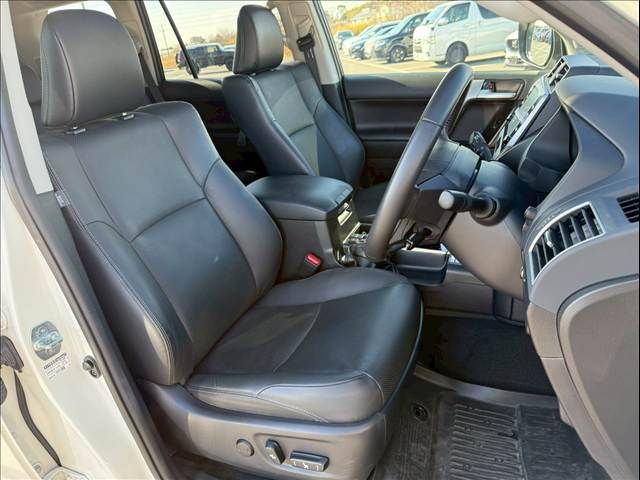 LANDCRUISER PRADO